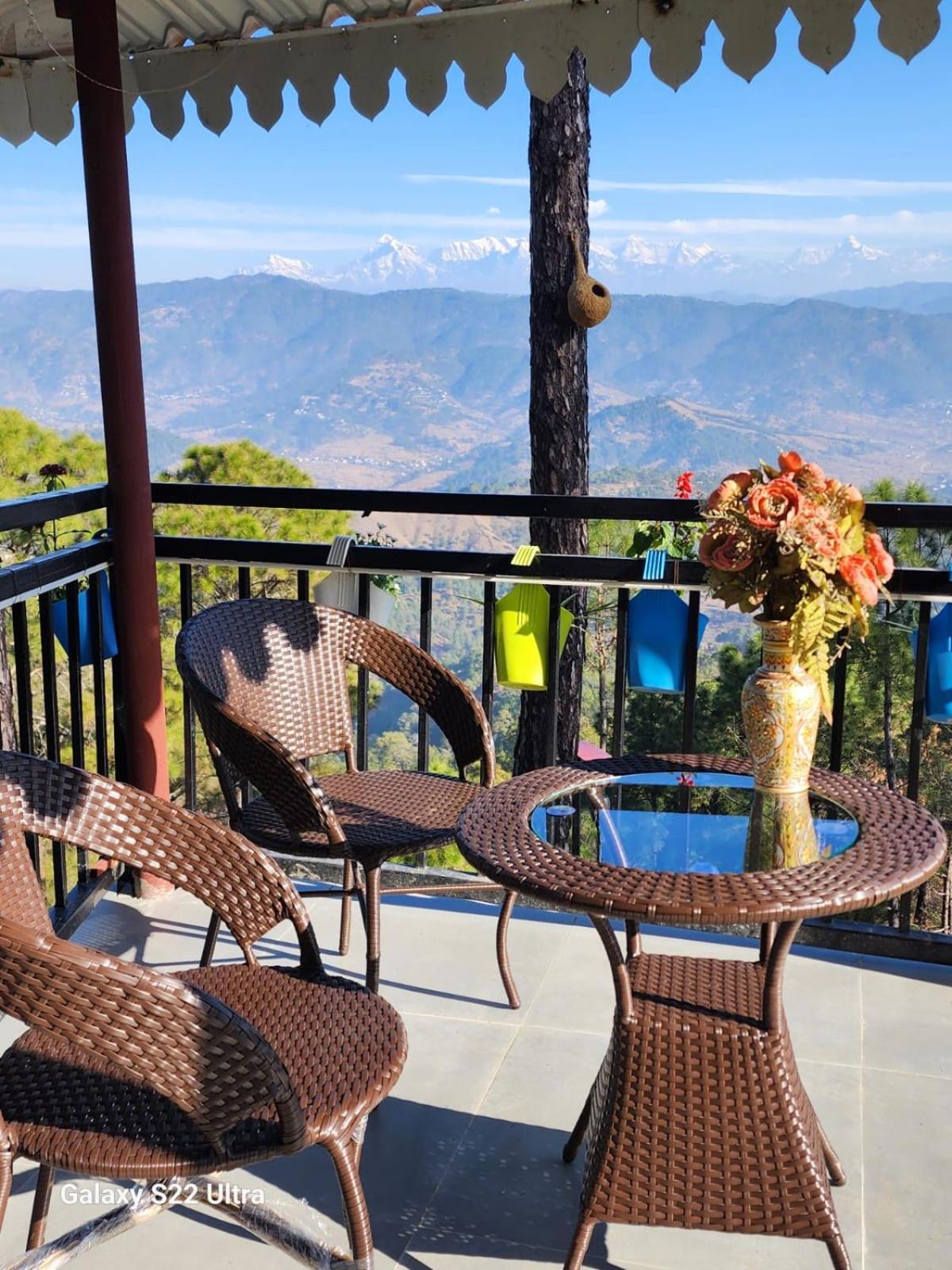 Nandini Cottage, A Premium Boutique Homestay رانيخت المظهر الخارجي الصورة